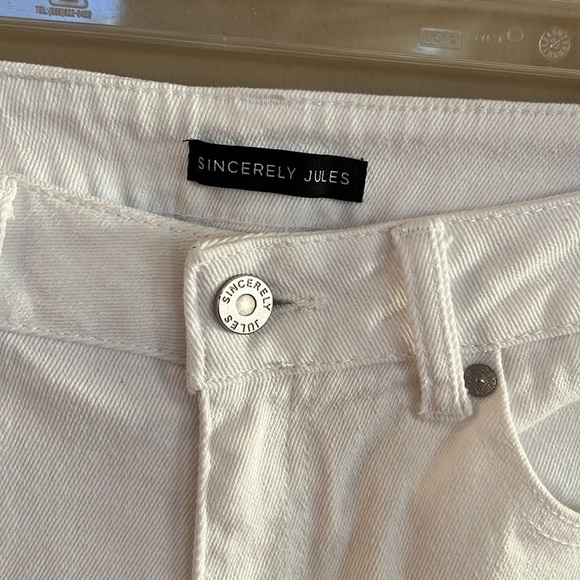 Sincerely Jules Off White Cropped Mom Jeans - Picture 2 of 6